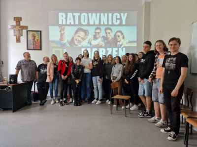 284004865_2319532918211083_8404270992113616812_n